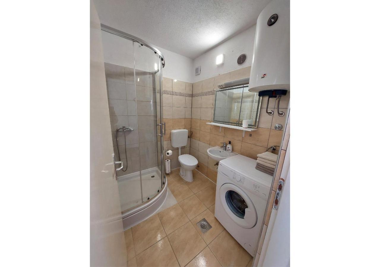Apartman Dobric Fažana Εξωτερικό φωτογραφία